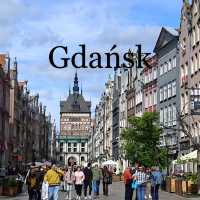 Gdańsk Citywalk: Old Town Charm & Amber Treasures! 🇵🇱🚶‍♀️