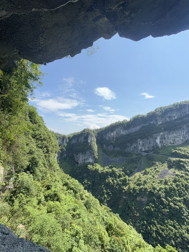 Exploring the Majestic Natural Bridges of Wulong 