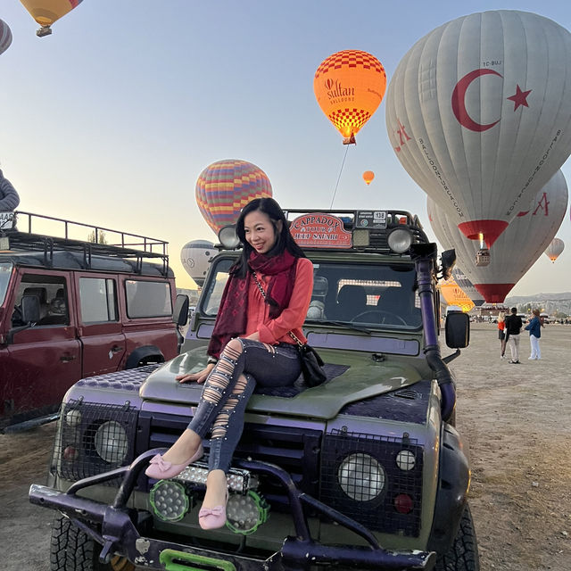 Soaring Over Cappadocia 🇹🇷: Hot Air 🎈Ride