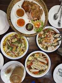 เรือนอีนัว ปัตตานี - Ruean E-nua