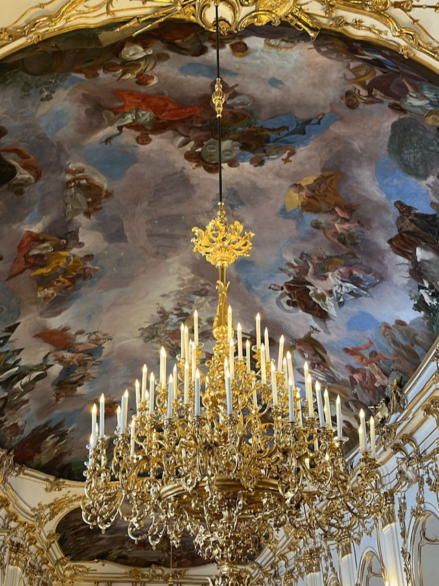 【ウィーン・シェーンブルン宮殿】🏰マリー・アントワネットも過ごした、夢のようなバロックの庭園へ。