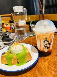 โรงชา..ที่มีมากกว่าชา (ร้านอาหารฮาลาล)🍵🍰🍧