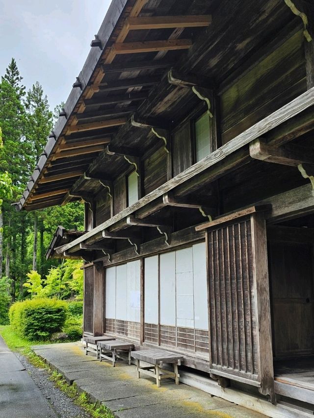 茅草屋頂下的匠心設計〔飛驒之里・舊前田住所〕