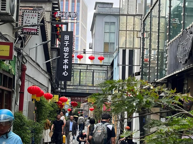  🏙️✨ A Tale of Two Quarters: Xintiandi & Tianzifang