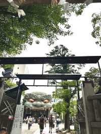  大阪に行ったらここ！難波八阪神社