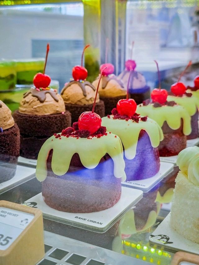 🐧 Bake Urban ที่หลาย ๆ คนเรียกกันว่า “ปังกวิ้น"