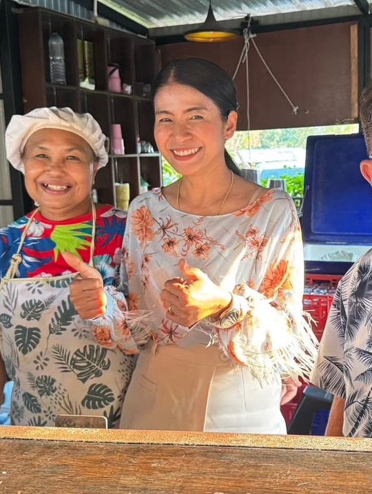 เพลินกิน ฟินปูผัด ร้านปูดำ กระบี่