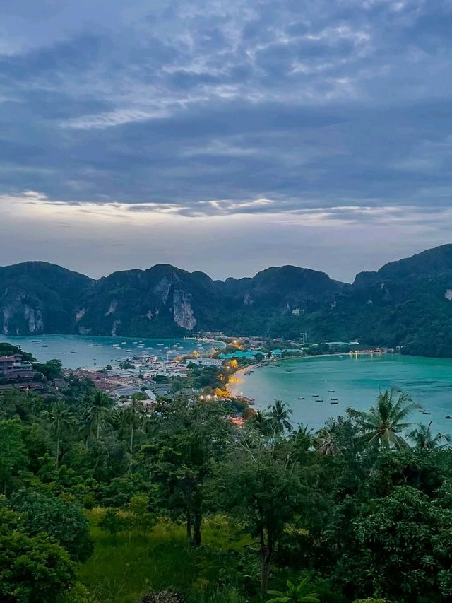 Phi Phi Viewpoint, Worth the Sweat