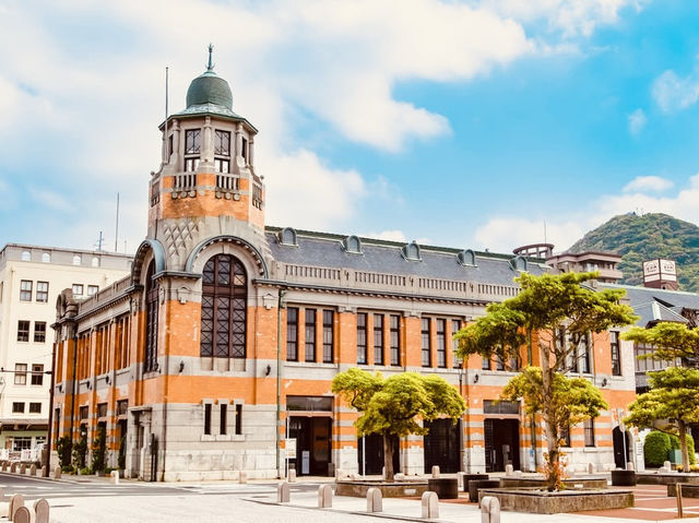 Solo Traveler's Guide to Kitakyushu: Fukuoka's Industrial Charm Meets Natural Beauty** 🏭🌉