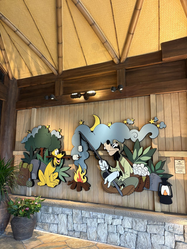 【香港ディズニー公式ホテル】キャラグリできる！ディズニー・エクスプローラーズ・ロッジ （迪士尼探索 家度假酒店）