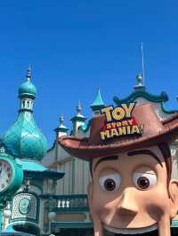 Disney with a Splash: Inside Tokyo DisneySea