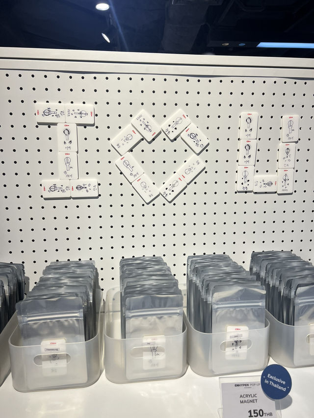 🎉✨ ENHYPEN Pop-up Store ที่สยามดิส