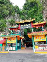 Huat Tian Keong Temple