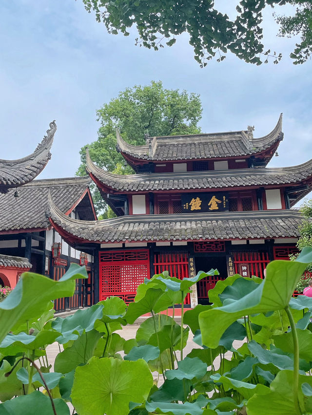 Wenshu Monastery ☀️ 