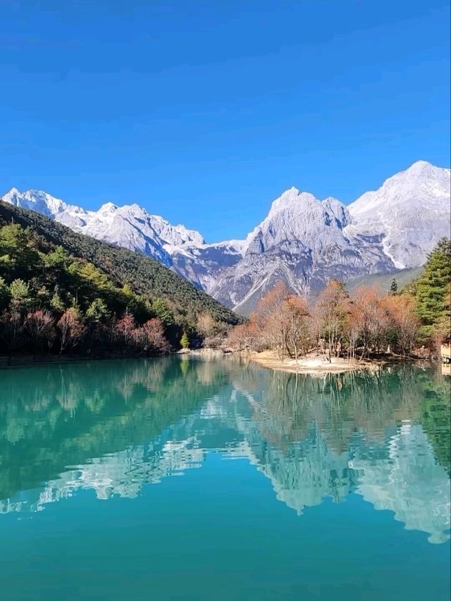 Blue Moon Valley – A Jewel of Yulong Snow Mountain