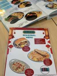 Xiao Ming Kopitiam Gohtong Jaya, Hong Kong Nostalgia in the Highlands