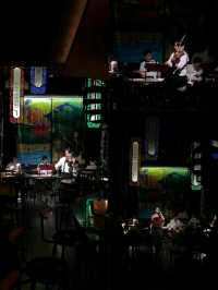 Hai Cốc Pub doesn’t