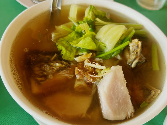 ร้านอาหารครัวชาวบ้าน 👩‍🍳