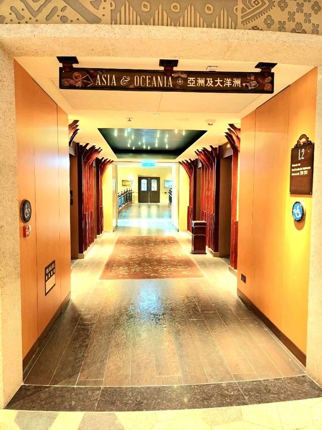 Hong Kong Disneyland Explorers Lodge: Aesthetic Journeys Through Design
