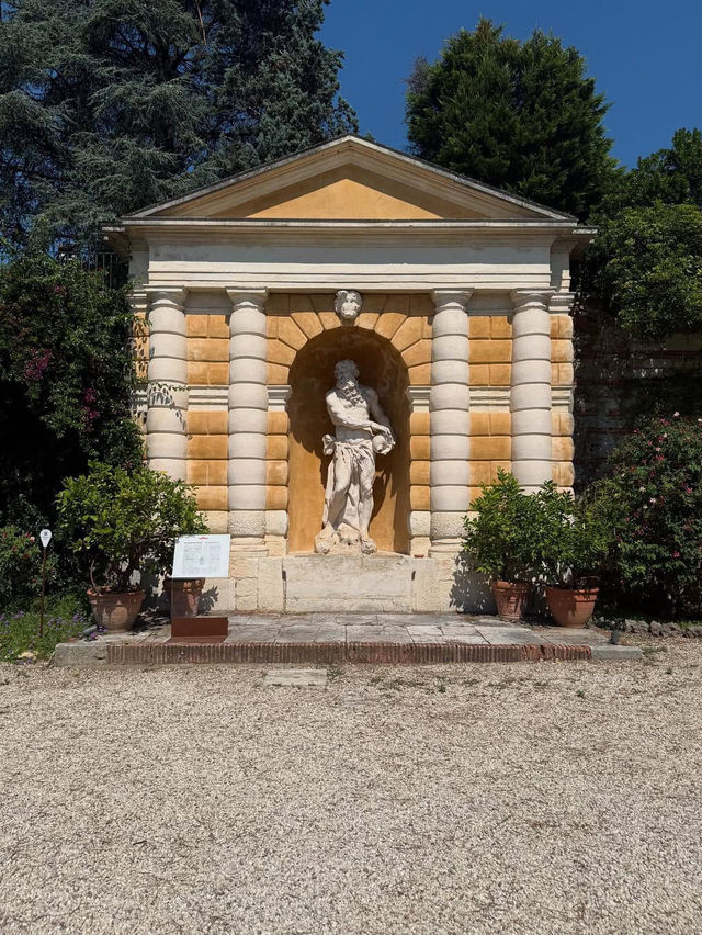 Admiring Art and Elegance at Villa Valmarana ai Nani