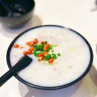 Must-Try in Tai Kok Tsui: Master Congee’s XO Turnip Cake & More!