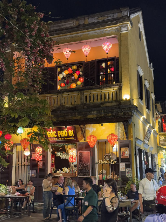 越南會安古鎮｜愈夜愈美麗：燈火輝映下的熱鬧與浪漫