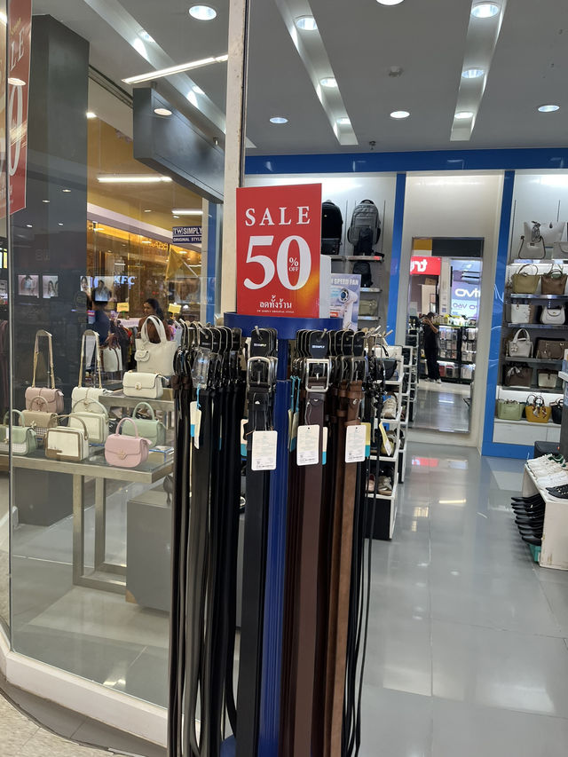 👟💥 TW Simply โลตัสสะเดา ลดจัดหนัก 50%