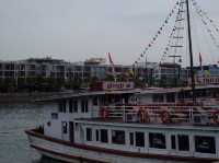 ล่องเรือที่ฮาลองเบย์ เวียดนาม