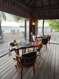 ☀️ Elegant Breakfast with a View in the Maldives