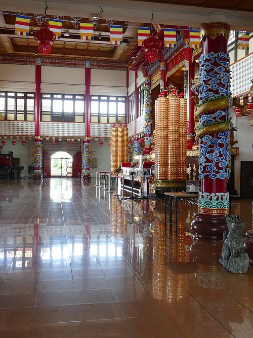 Puu Jih Shih Buddhist Temple - Malaysia 
