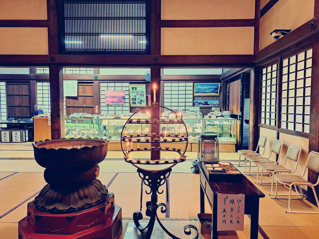 Zen & Symmetry: My Solo Visit to Zuiryūji, Takaoka