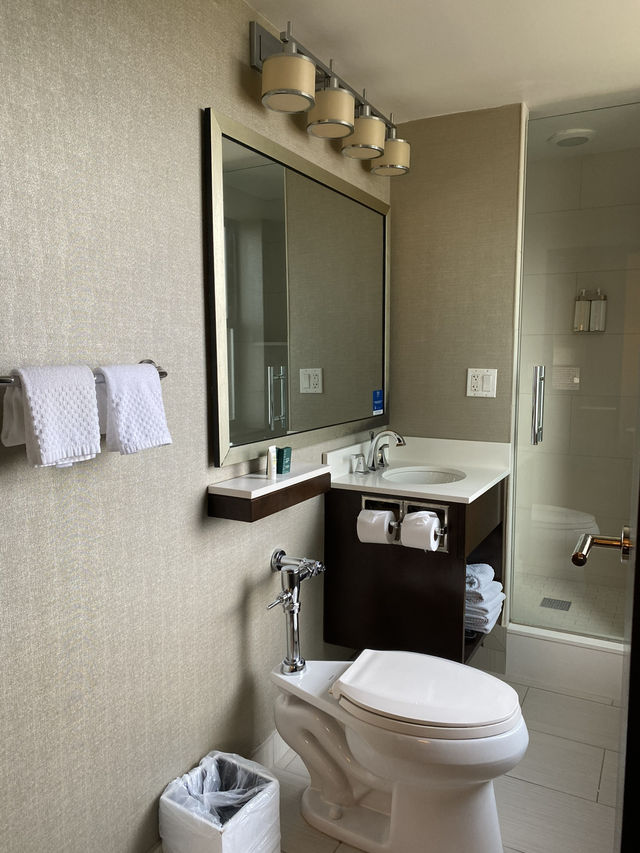 【シカゴ】歴史を感じる名門ホテル！ヒルトン・シカゴ宿泊レビュー