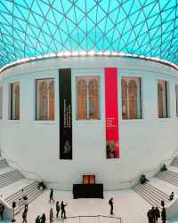 Flow and Crowd: A Visit to the British Museum
