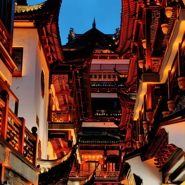 ShangHai Yu Garden at Night: Hidden Photo Spots, Insider Tips & Nightlife Vibes ✨ ShangHai Yu Garden at Night: Hidden Photo Spots, Insider Tips & Nightlife Vibes ✨