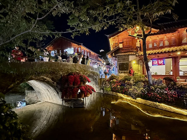 ค่ำคืนนี้🌙 ที่…🏘️เมืองโบราณลี่เจียง 