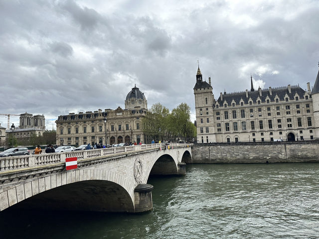 法國 🏰 巴黎古監獄 Conciergerie