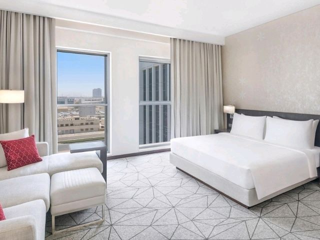 Modern Splash Views🏊 with Haytt place Dubai Jumeirah 🌞