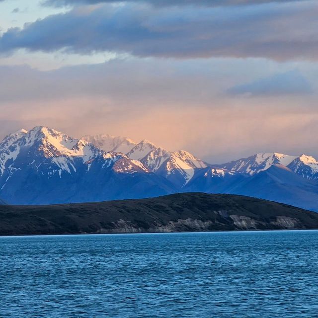 Turquoise Dreams at Lake Tekapo Turquoise Dreams at Lake Tekapo