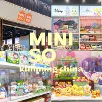 พาชมร้าน miniso สาขา kunming china 🧩