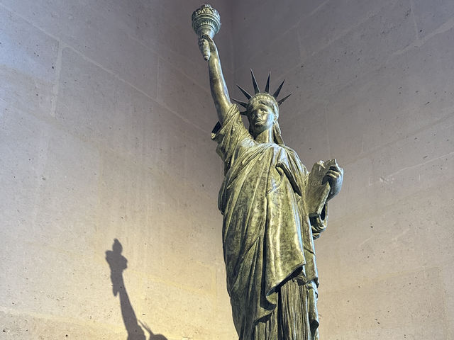法國 🇫🇷 皮耶楓城堡 Château de Pierrefonds｜電影感滿滿的中世紀要塞