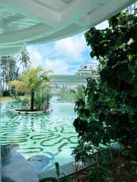  Roxy Sematan – Family-Friendly Beach Escape