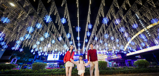 🆕全新AI光影匯演「Windows of Wonder」 🆕全新AI光影匯演「Windows of Wonder」