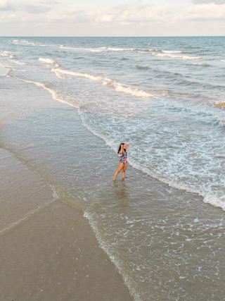 Brazosport area stops that cover beach views and bold flavo