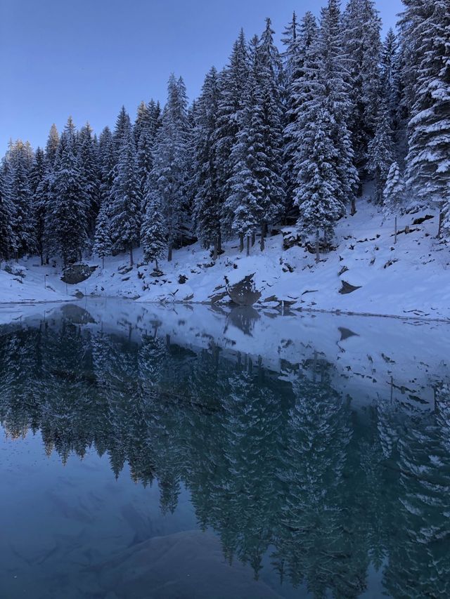 🇨🇭겨울 여행 끝판왕 스위스 호수 Caumasee 