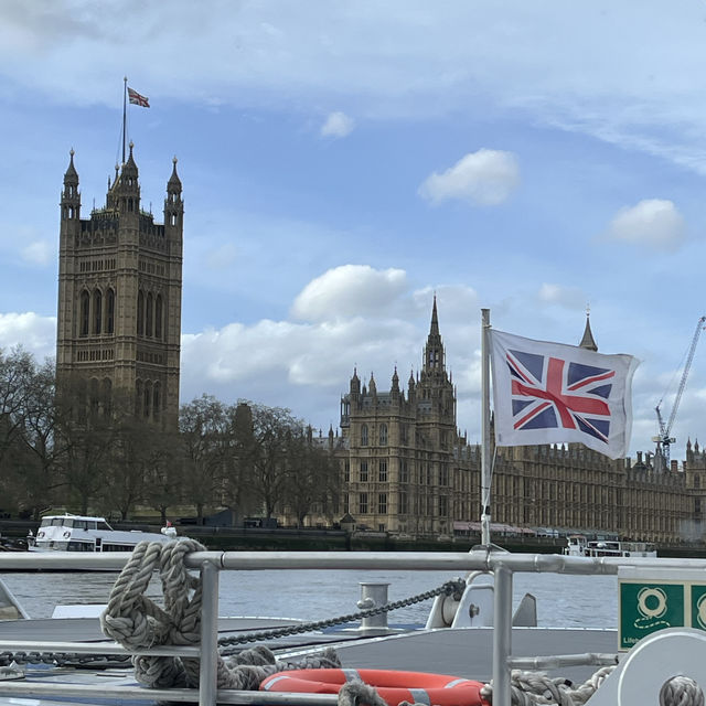 London Eye by water: cruising through the city with Uber Boat