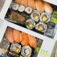 Chow Down: Discover London’s Street Food Scene!