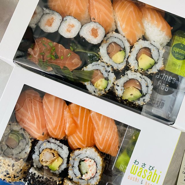 Chow Down: Discover London’s Street Food Scene!