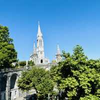 A solemn holiday in Lourdes