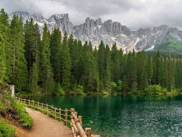 Carezza Lake, Dolomites: The nature lovers and photographers' destination!