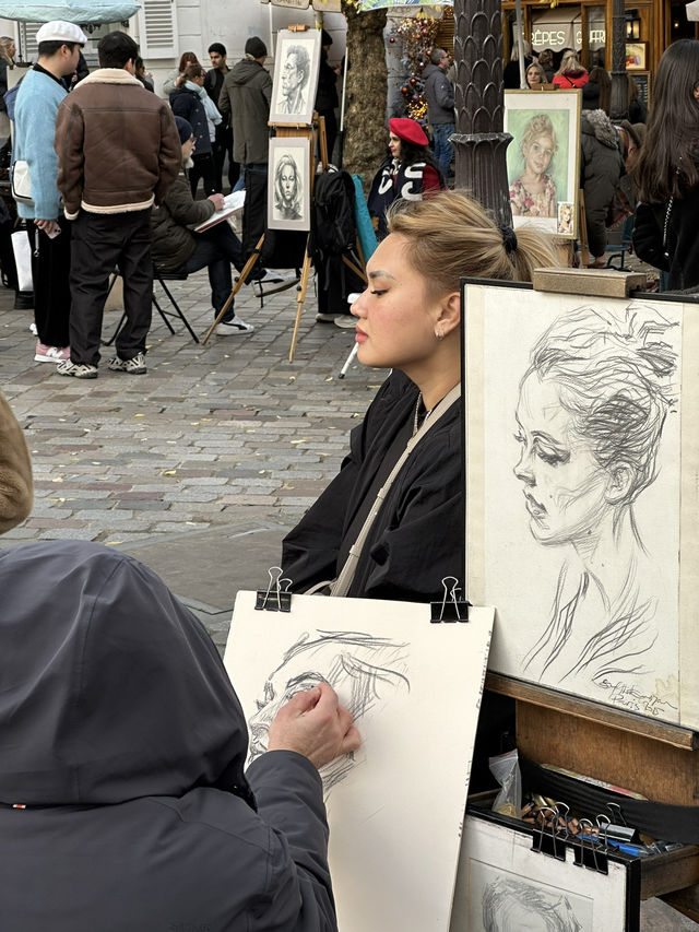 The Artists’ Alley Behind Sacré-Cœur: A Bohemian Gem in Montmartre